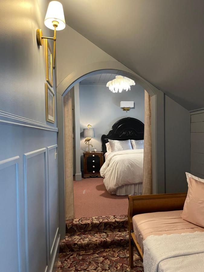 Carriage House Bed & Breakfast Winona Exteriör bild