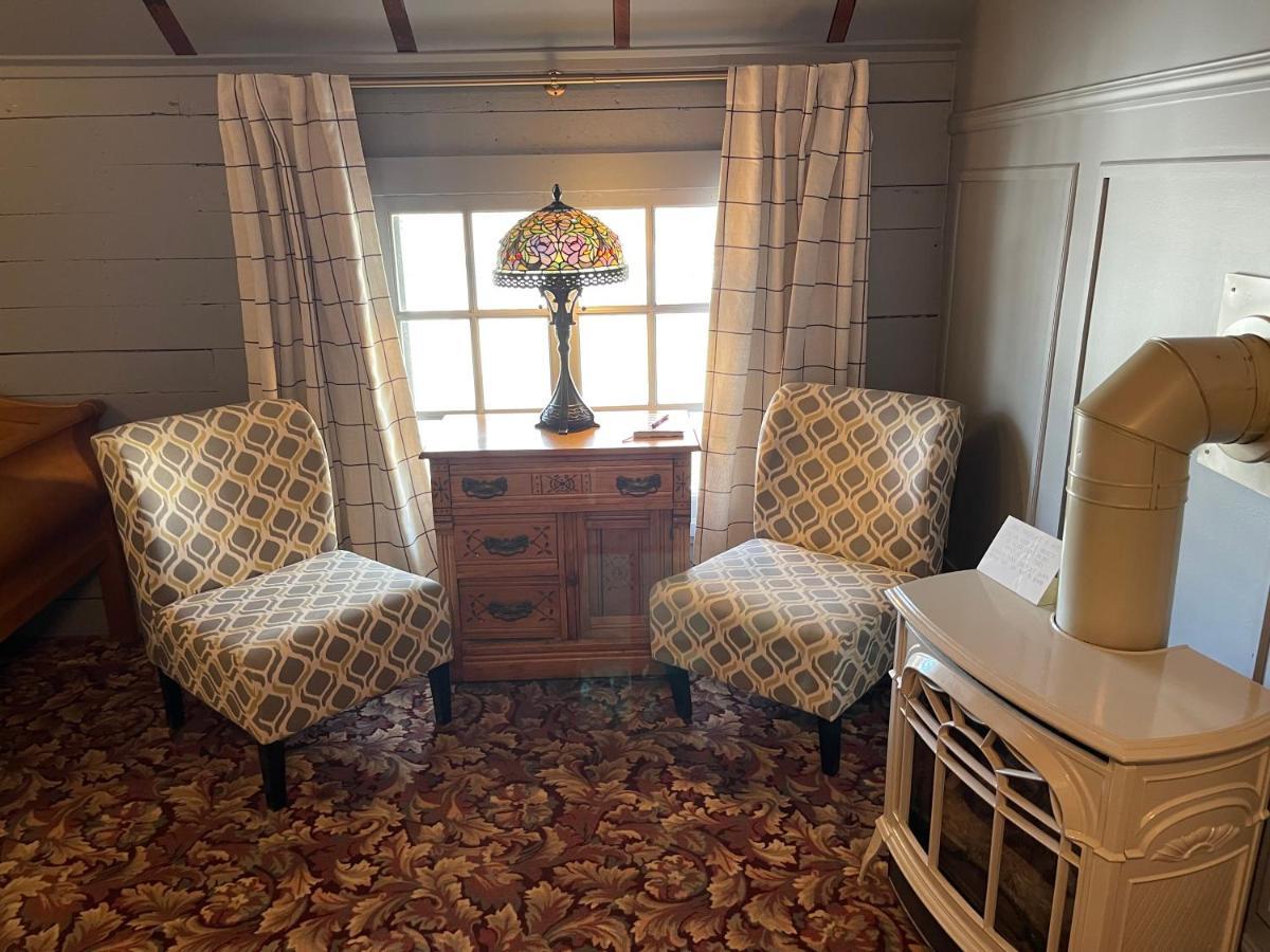 Carriage House Bed & Breakfast Winona Exteriör bild