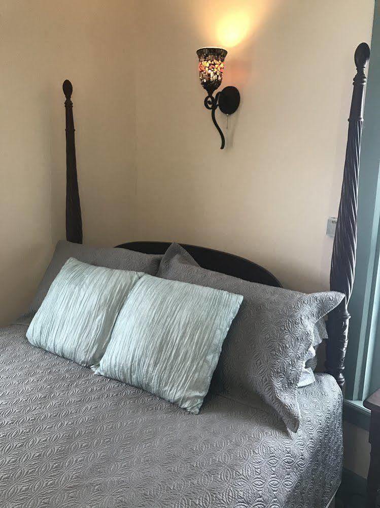 Carriage House Bed & Breakfast Winona Exteriör bild